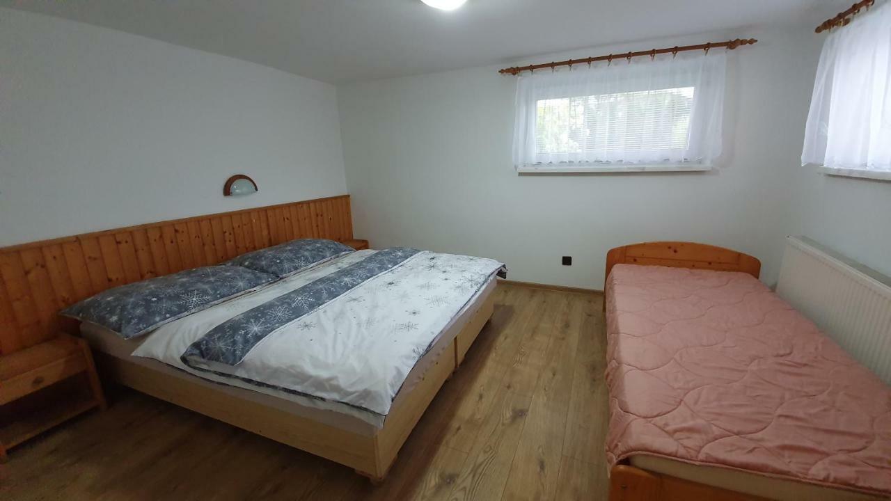 Apartmány Anna Bešeňová Esterno foto